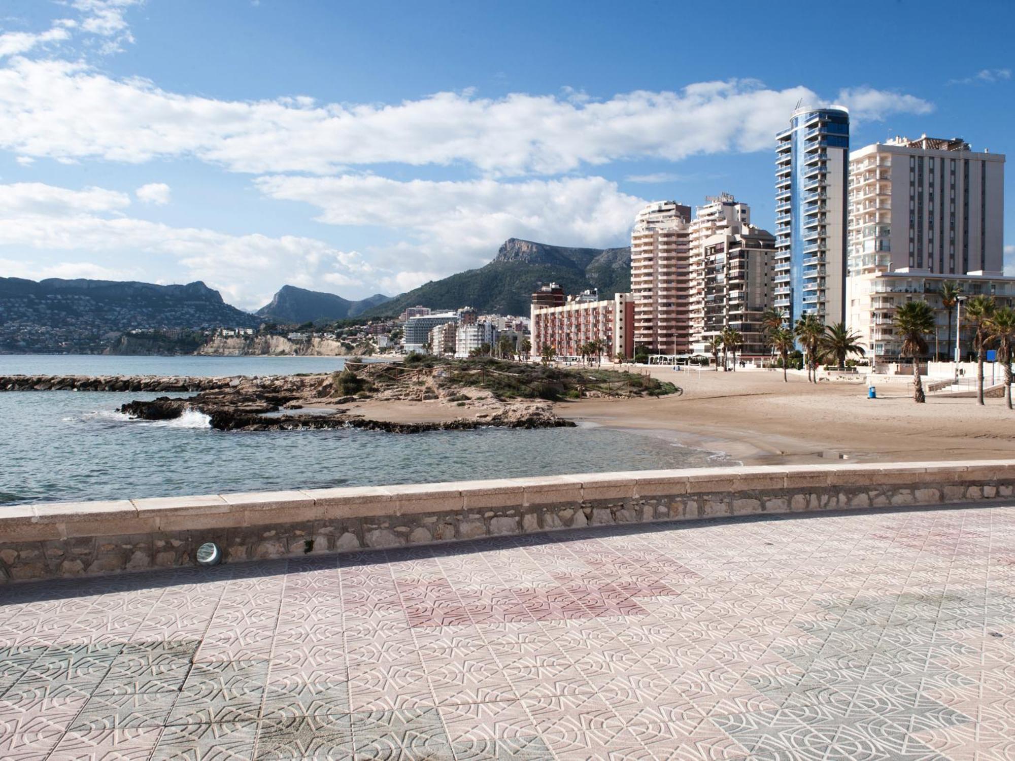 Apartamentos Vista Bella كاليبي المظهر الخارجي الصورة